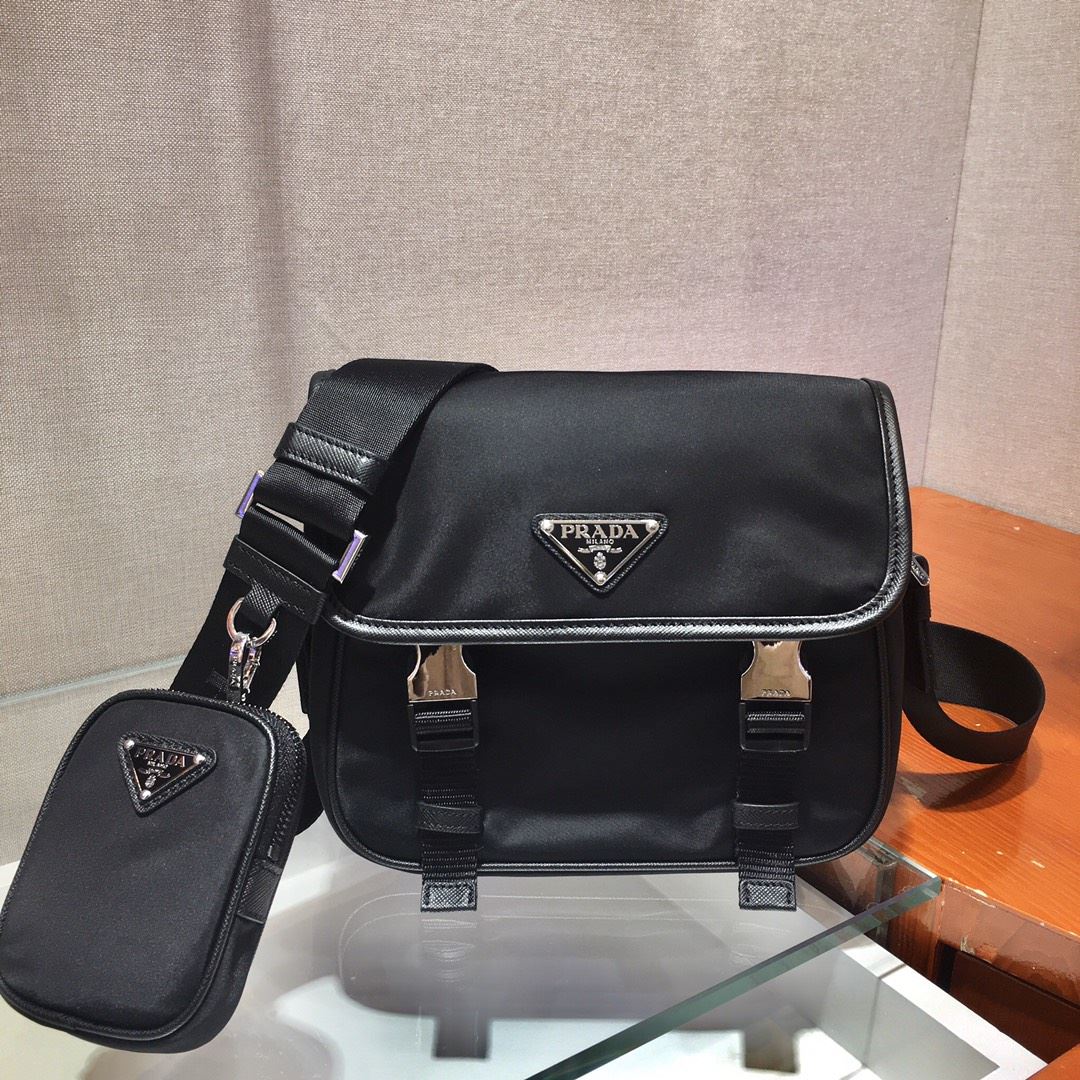 Pra*a satchel bags